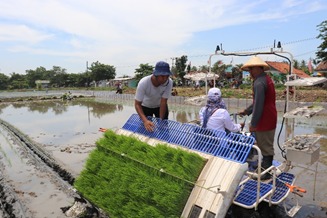 Gandeng Kementan, Kabupaten Karawang Optimis Wujudkan Pertanian Korporasi Modern