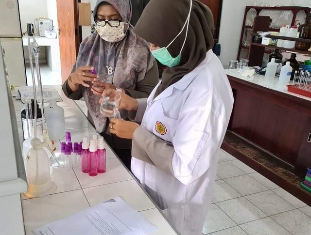 Cegah Penyebaran Covid-19, Balitbangtan Produksi Disinfektan dan Sanitizer
