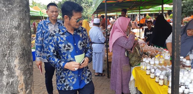 Mentan SYL Blusukan ke Pasar Tani Kementan