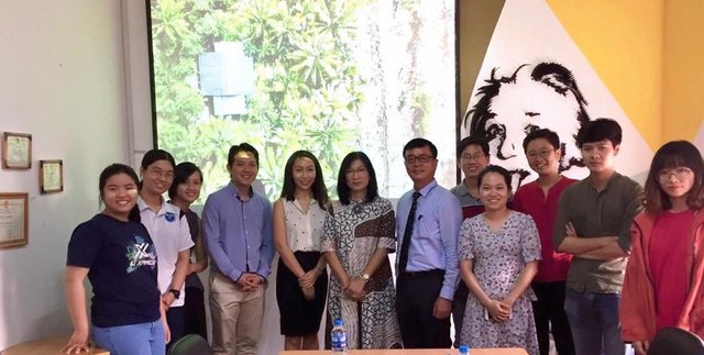Foto : Kepala Bidang Kerjasama dan Pendayagunaan Hasil Penelitian Puslitbang Perkebunan Jelfuba C. Alouw Memenuhi Undangan IU-VNU di Ho Chi Much City, Vietnam