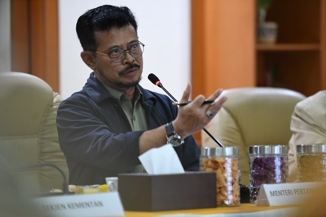 Foto : Menteri Pertanian, Syahrul Yasin Limpo Saat Memberi Arahan Penguatan Cluster