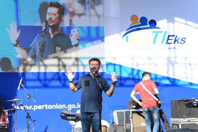 Foto: Menteri Pertanian, Syahrul Yasin Limpo dalam Tani On Stage di Makassar.