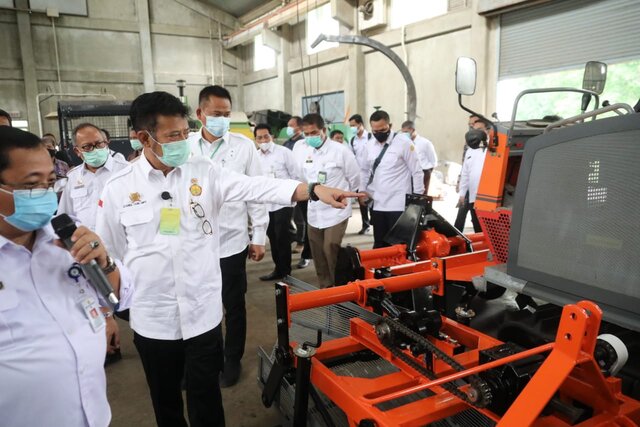 Mentan Syahrul Dorong Mekanisasi Mesin Pertanian