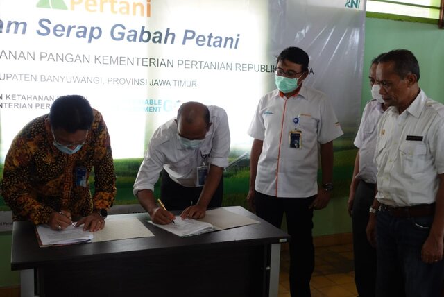 Kementan Kerja Sama PT Pertani Tingkatkan Produksi dan Optimalkan Serapan Gabah Melalui Corporate Farming