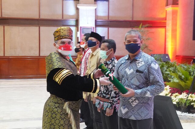 HUT RI ke-76, Insan Pertanian Teladan dan Berprestasi Terima Penghargaan