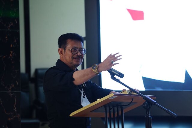 Mentan Ke Mahasiswa, Jadilah SDM Unggul dan Kuasai Pasar Dunia Mentan Ke Mahasiswa, Jadilah SDM Unggul dan Kuasai Pasar Dunia