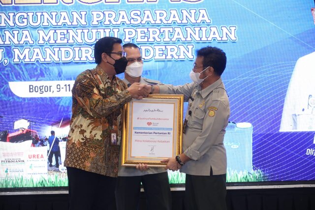 Rumah Zakat Berikan Kementan Happiness Awards 2022