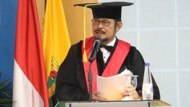 SYL Raih Gelar Profesor Kehormatan, Rektor Unhas Beberkan Alasannya