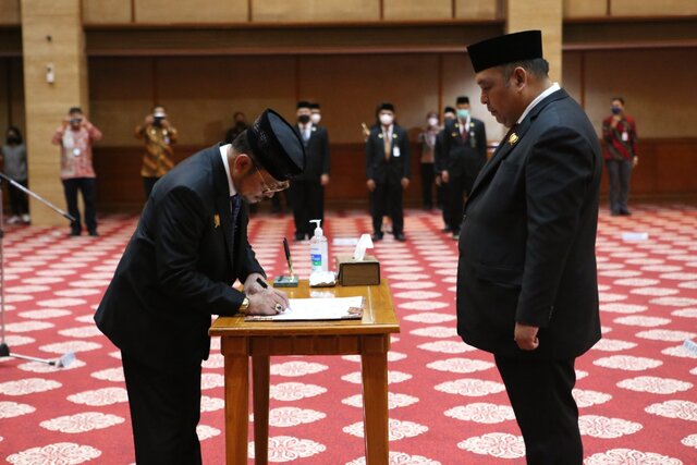 Mentan SYL Lantik Andi Nur Alam Syah Jadi Dirjen Perkebunan, Harapan Baru Akselerasi Kemajuan Pertanian