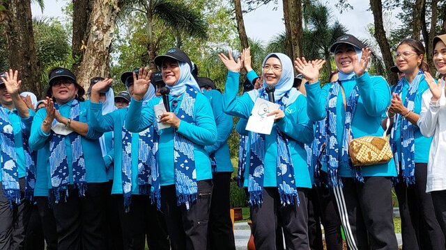 Dukung Penguatan Pangan Nasional, Ibu Negara dan Oase-KIM Tanam 1.000 Pohon Serentak di 34 Provinsi