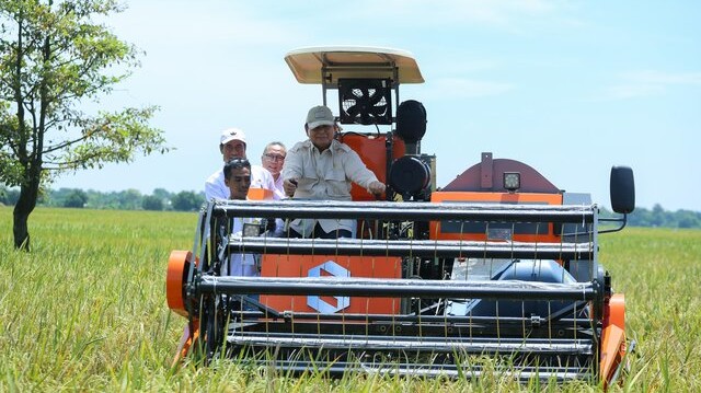 Mentan Amran, “Sentuhan Ajaib” Presiden Prabowo Hentikan Impor Beras