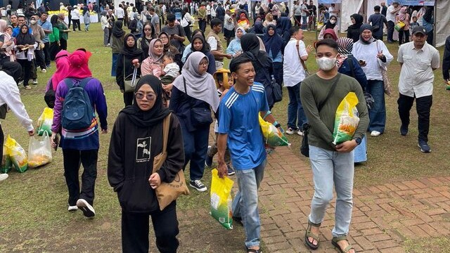 Mentan Amran Gagas Pasar Murah Beras, Jutaan Orang Menikmati