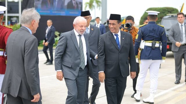 Mentan Amran Lepas Kepulangan Presiden Brasil
