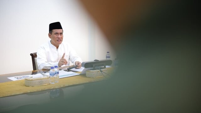 Mentan Amran Sampaikan Kepedulian untuk Sumbar Mentan Amran Sampaikan Kepedulian untuk Sumbar