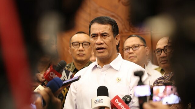 Dorong Ekonomi Rakyat, Mentan Amran Beberkan Skema Pembiayaan Pengembangan Bioetanol Dorong Ekonomi Rakyat, Mentan Amran Beberkan Skema Pembiayaan Pengembangan Bioetanol