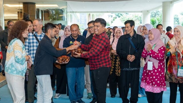 Malam Puncak HDDAP 2026: Kementan Dorong Petani Hortikultura Lahan Kering Naik Kelas, Berdaya Saing, dan Tembus Pasar Ekspor Malam Puncak HDDAP 2026: Kementan Dorong Petani Hortikultura Lahan Kering Naik Kelas, Berdaya Saing, dan Tembus Pasar Ekspor